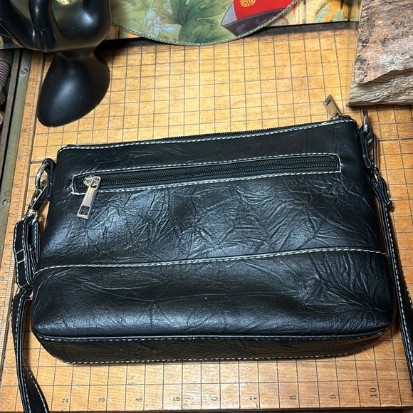 Stone Mountain USA Bag Black Leather w PVC Silver Zipper Pockets 9”Lx6.75”Hx2”D - Picture 7 of 17